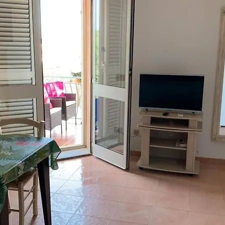 Bilocale Con Terrazza Santa Teresa Gallura